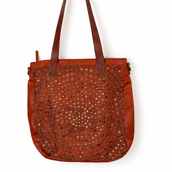 OLD TREND Stellar Stud Leather Large Tote Bag/ Super Cool!